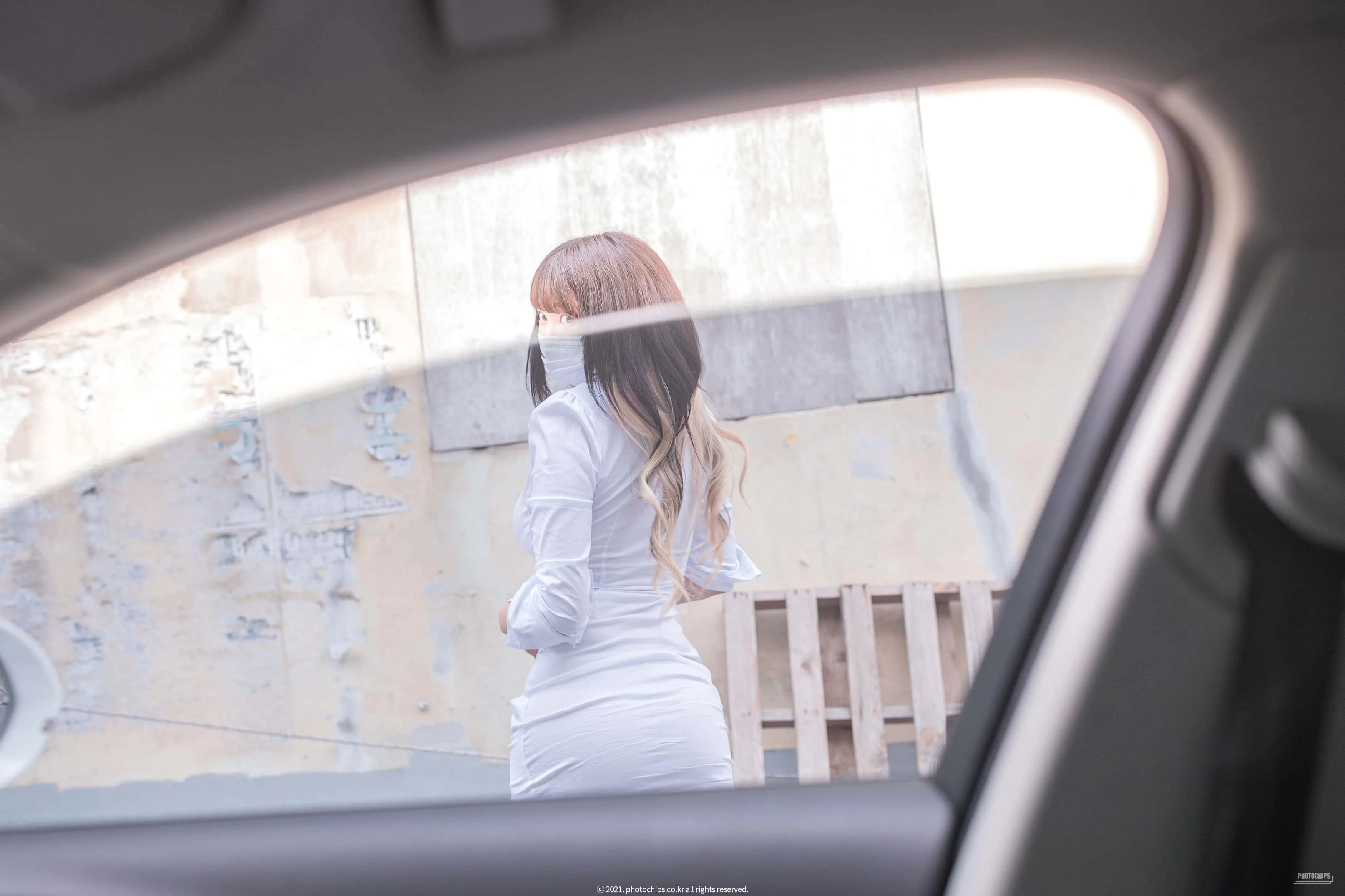 04